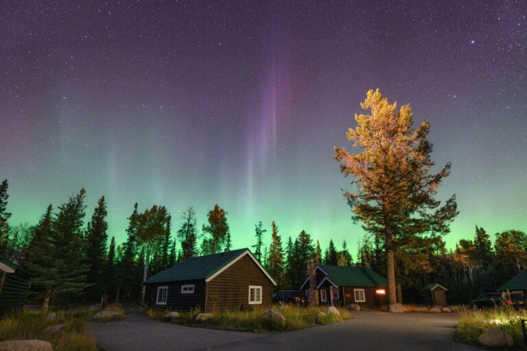15 Best Places to See the Northern Lights in the USA